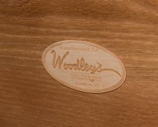 Woodley Furniture Oak Dining Room Table with 6 Chairs