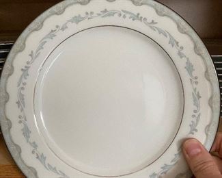 Noritake "Margaret" China Set approx. 94 Pieces