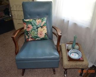 Vintage rocker
Vintage Hercules Powder Co Ash Trays