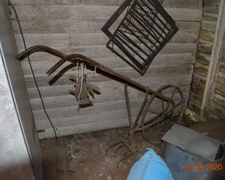 Antique cultivator