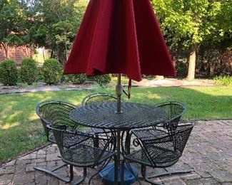 Patio set (Umbrella SOLD)