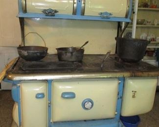 Wehrle stove & cast iron cookware