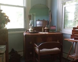 art deco vanity with bench