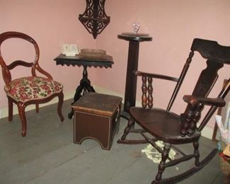 chairs & stands