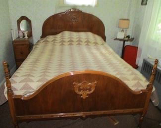 bed & stands