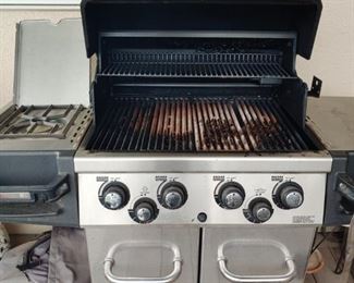 HUNTINGTON GAS GRILL WITH SIDE BURNER