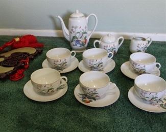 #56 $30.00 Asian teaset plus décor 
Note the lithopane of an Asian beauty in the following picture 👉