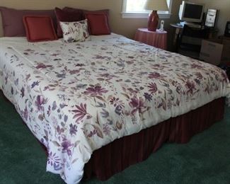#89 $40.00  King comforter with pillows 