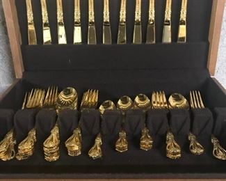 gold silverware set
