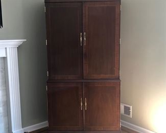 COUNCILL CRAFTSMAN CABINET