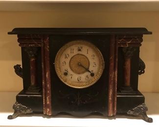 CLOCK - NEEDS REPAIR