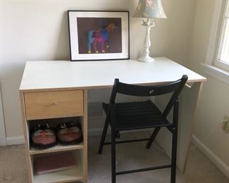 CHILDS DESK