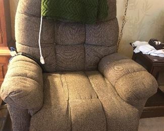 Just like new lift chair