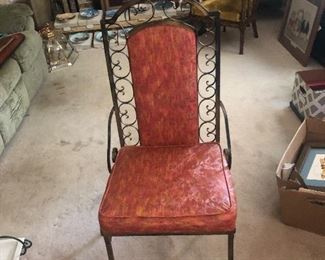 6 Retro chairs