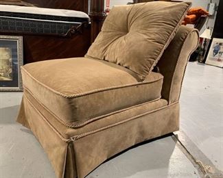 Smithe Craft Upholstered Short Chaise