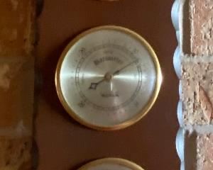 Mounted Temperature & Barometer Readers