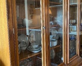 Thomasville China Cabinet