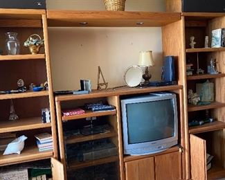 Oak Entertainment Center & Bookcase ... this Piece Can Be Separated & Made Into Three Separate Pieces, T.V., Books, Vinyl Records