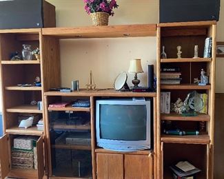 Oak Entertainment Center & Bookcase ... this Piece Can Be Separated & Made Into Three Separate Pieces, T.V., Books, Vinyl Records