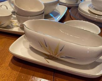 Winfield China Hand Crafted Pottery Bird of Paradise