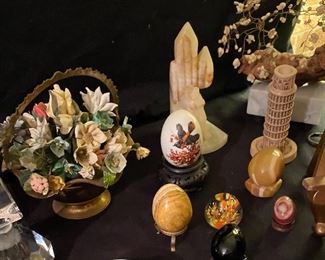 Assorted Household Collectibles & Decor