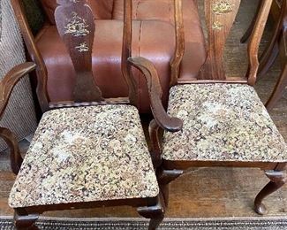 Antique Dining Table Includes table pads, 8 chairs and 2 Arm chairs, 80"L X 48.5 W x 29"H