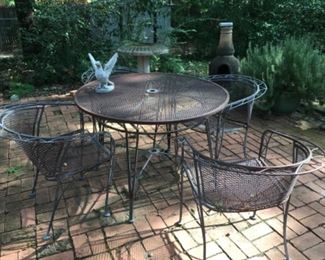 metal patio furniture