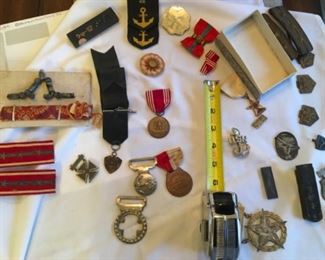 Miscellaneous United States Japanese Confederate medals and insignias