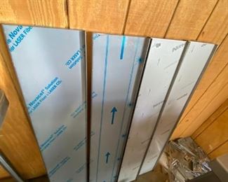 4 stainless steel shelves