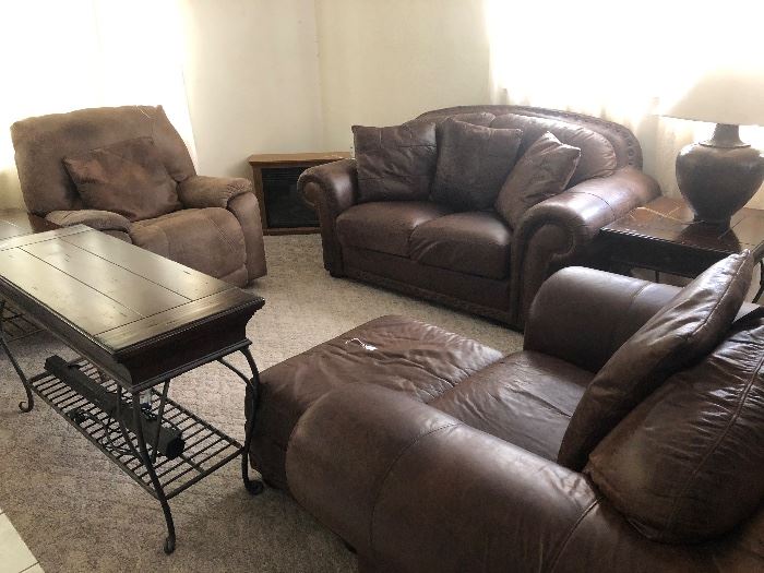 Beautiful leather furniture and wood&iron tabled