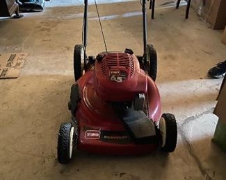 Almost new TORO push mower