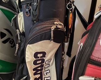 Contemporary golf bag