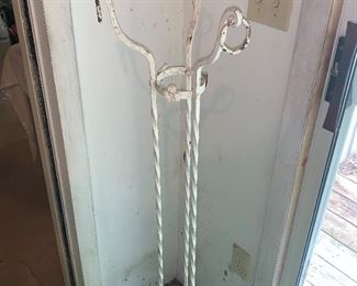 Metal Plant Stand