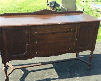 Beautiful vintage buffet
