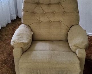 Recliner / Rocker