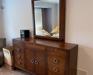 $1800 FIRM NO FURTHER DISCOUNT BOYD FURNITURE SOLID WOOD QUEEN SIZE BEDROOM SET- SEE DESCRIPTION SECTION FOR MEASUREMENTS