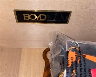 $1800 FIRM NO FURTHER DISCOUNT BOYD FURNITURE SOLID WOOD QUEEN SIZE BEDROOM SET- SEE DESCRIPTION SECTION FOR MEASUREMENTS