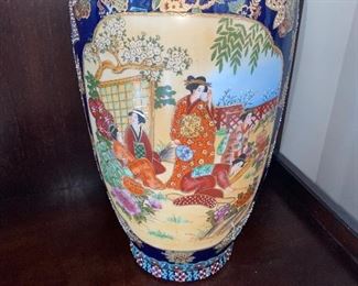 ASIAN VASE
