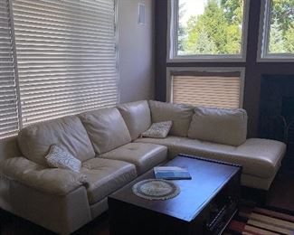 $800 CREAM / BEIGE LEATHER SECTIONAL 
LEFT SIDE
67”L x 37”D x 32”H
RIGHT SIDE
86”L x 38”W x 32”H
TOTAL LENGTH 105”
