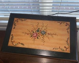 $30 SMALL HAND PAINTED WOODEN SIDE TABLE
23.5”L x 14.5”D x 24.25”H