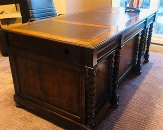 $1,200 SOLID WOOD DOVE TAILED EXECUTIVE DESK FROM MCLAUGHLIN'S FURNITURE NOVI
72.5”W x 36”D x 30.5”H
MSRP $2,500

