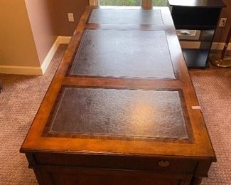 $1,200 SOLID WOOD DOVE TAILED EXECUTIVE DESK FROM MCLAUGHLIN'S FURNITURE NOVI
72.5”W x 36”D x 30.5”H
MSRP $2,500
