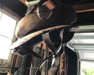 Saddle