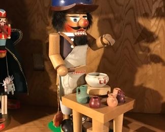 Orignal Steinbach Volkskunst Nutcracker