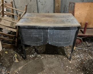 Antique Norge Double Wash Tub - With Lid 