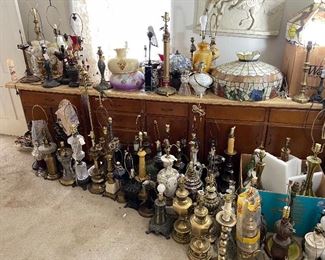 Hundreds of lamp bases some Tiffany - and tiffany style - Lamp parts and shades