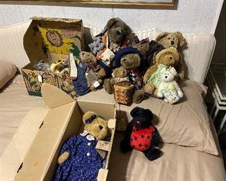 boyd bears (NEW OLD STOCK)