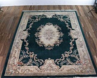 9X12.5' Hand Knotted Green & White Area Rug
