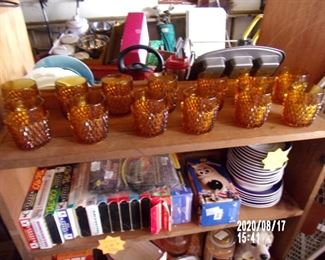 AMBER GLASS SET OF GLASSES