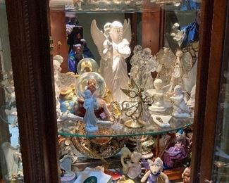 Contents to be priced individually